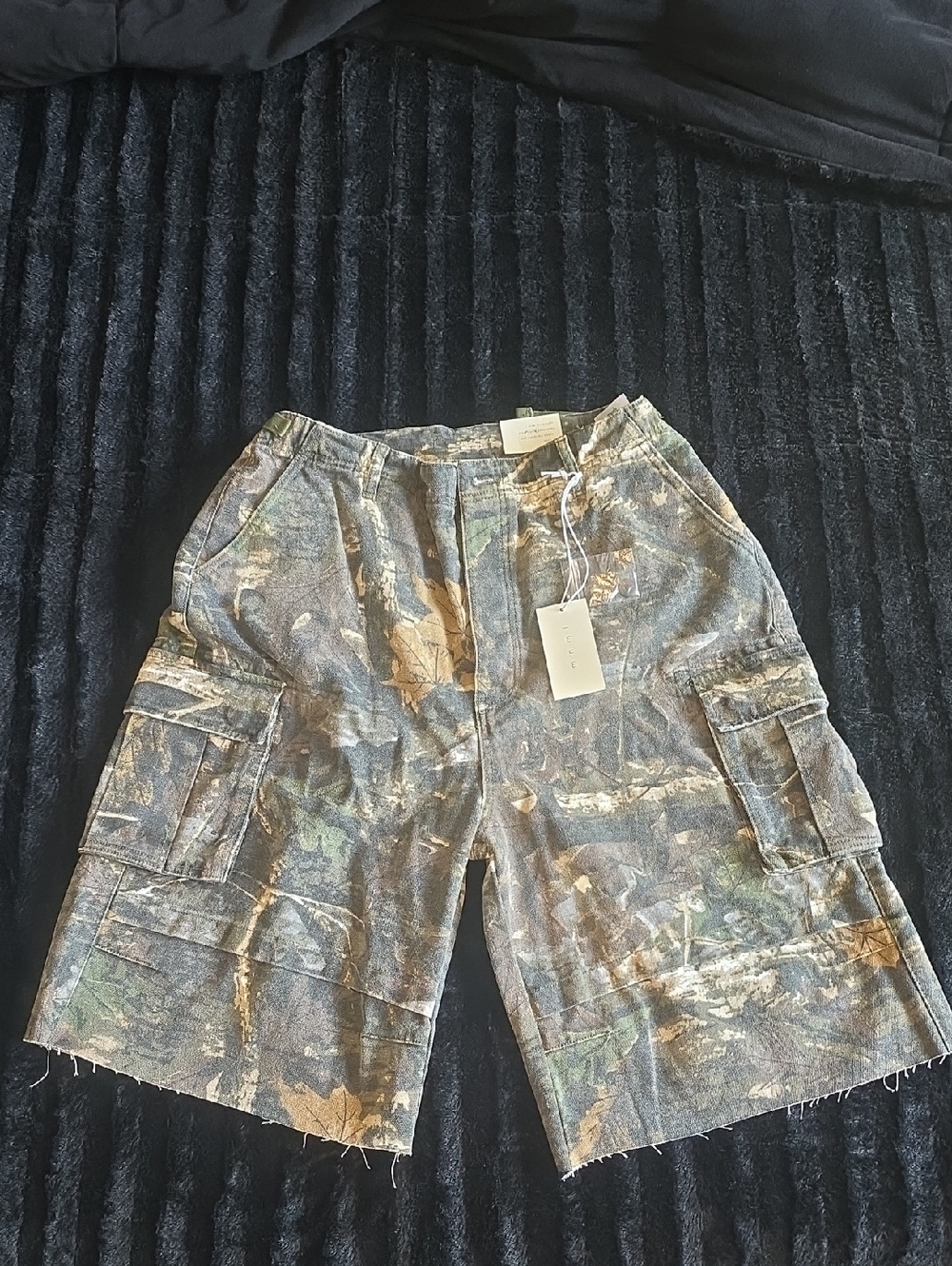 MNML Camo Cargo Shorts in Green and Brown